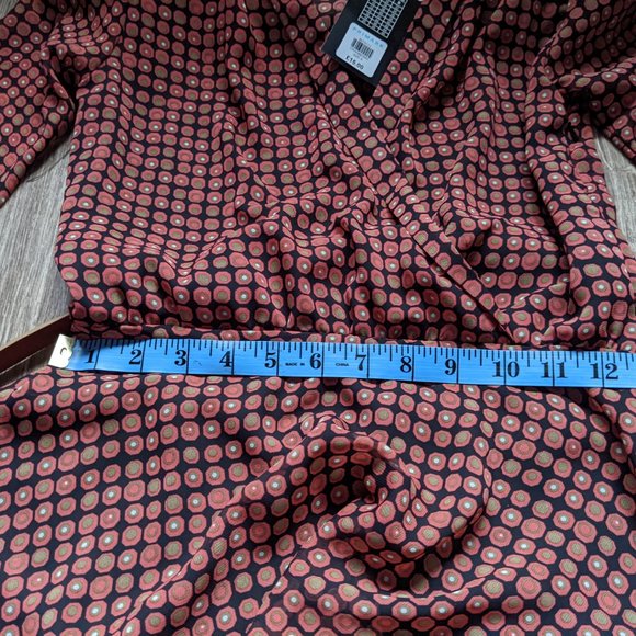 NWT (UK 8 / S) - ATMOSPHERE Surplice Retro Print Dress - Picture 12 of 14
